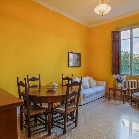 Augusta Apartment